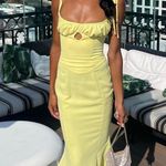 House Of CB Soren BUTTERCUP CUTOUT MIDI DRESS Photo 3