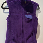 Patagonia  Women’s Purple Plush Zip Up Fleece Vest Size Small Photo 0