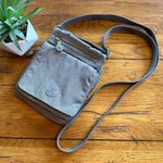 Kipling  Eldorado Minibag Lightweight Crossbody Nylon Travel Bag Gray EUC Photo 0