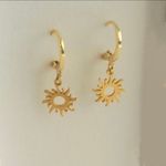 Sun dangle drop earrings for women Gold Photo 1