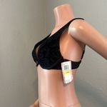 Betsey Johnson  Swim BEACH Floral BLACK Bikini Top Size MEDIUM Rosette NWT #67 Photo 3