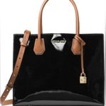 Michael Kors Medium Mercer Messenger Patent Leather Purse Photo 1