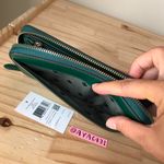 Kate Spade Wallet Photo 5