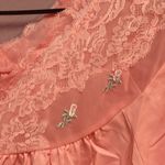 SHADOWLINE SIZE MED MADE IN USA NIGHT GOWN ROBE SET PEACH LACE ACCENTS EUC CLEAN Photo 2
