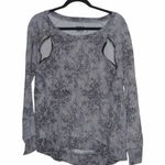 Pam & Gela Floral Lacy Pullover - Size M - EUC Photo 2