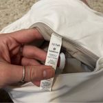 Lululemon  white mid rise speed up shorts 4” size 10 Photo 4