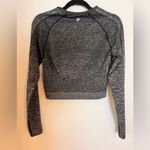 Fabletics Seamless Long Sleeve Workout Tee Gray Black size Medium Cropped Photo 1