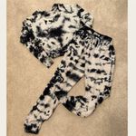 Joah Brown  set! Cross listed on Mercari! Photo 0