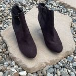 Karen Scott NWOT  Ankle Boots. Heels‎ 3”Size 7.5 M Brown Suede. Photo 1