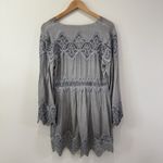 POL  Romantic Ethereal Lace Asymmetrical Tunic Top Size M Gray V-Neck Boho NWT Photo 9