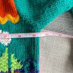 Vintage Embroidered Knit Sweater Funky Colorful Tropical Beach Scene Size Medium Green Photo 5