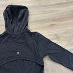 Lululemon Hooded Define Jacket Nulu Women Size 6 Black Photo 5