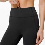 Lululemon Invigorate 25” 4 Photo 1