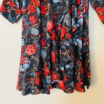 NWT Chloe Kristyn Fallon Black/Red/Blue Floral Dress Size Small Photo 6