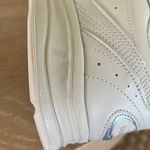 New Balance  Walking Shoe WW577Hv1, Bone Hook & Loop, size 10.5, NWT Display Photo 13