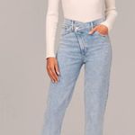 Abercrombie & Fitch Ultra High Rise 90s Straight Jean Criss-Cross Waistband 34 Photo 0