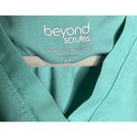 Beyond Scrubs WOMENS Cotton Scrub Top ELLIE V Neck Size Medium Blue Photo 3