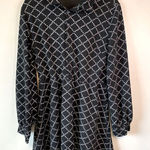 Kendall + Kylie  black patterned dress size L‎ Photo 0