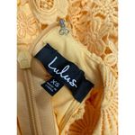 Lulus  Women Bodycon Dress XS Yellow Floral Lace High Neck Lined Party Graduation Photo 4