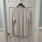 CAbi Snap Shoulder Sweatshirt Dove Gray Size Medium Hi-Lo Casual Photo 3