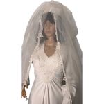 1970s Vintage Wedding Gown w/ Bustled Train & Veil ILGWU Union small White Photo 7