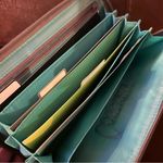 Thirty One chevron print zip around coupon clutch wallet with dividers HTF Blue Photo 5