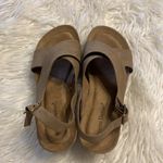 Pierre Dumas  Sandals size 10 excellent condition color tan Photo 12