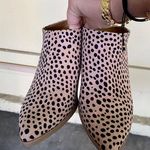 Universal Threads Leopard print Sandals Photo 0