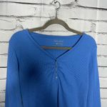 Columbia  Blue Ruched Long Sleeve Blouse V Neck 1/4 Button Light SZ S Petite Y2K Photo 4