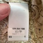 Josie Natori 100% Silk Cream & Gold Puff Sleeve Scalloped Neck Blouse Size XS Photo 8