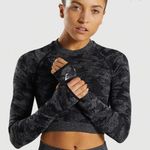 Gymshark Camo Seamless Long Sleeve Crop Top Photo 0