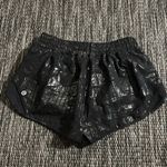 Lululemon  Hotty Hot Short II *2.5" Manifesto Photo 1