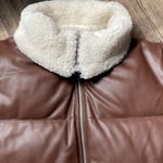 Levi's Women’s Brown Faux Leather Puffer Jacket Size M Photo 10