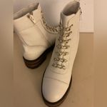 CECELIA NEW YORK White Combat Boots with Gold Chain Detail Size 7.5 Photo 9