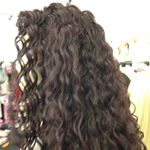 Swisslacefront ombre black/burgundy Long Curls Wig Photo 4