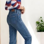 Madewell  The Mom Jean Medium Wash Raw Hem Comfort Capsule Quality T25 Photo 0