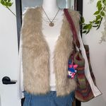 cream faux fur vest Tan Size M Photo 0