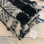 American Eagle AE Plaid Check Gingham Oversized Scarf Wrap Shawl Cover Up Black Photo 4