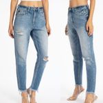 KanCan High Rise Distressed Mom Jeans: Light Stone Wash Size 30 Photo 3