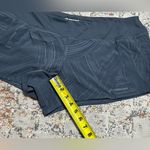 Brooks  chaser reflective lined shorts size XL gray 3” inseam Photo 7