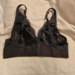 Glamorise Full Figure Bramour Lexington Lace Plunge Wireless 34D Bralette Silver Size undefined Photo 2