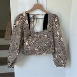 Farm Rio NWT + Anthropologie Puff-Sleeved Sweetheart Blouse Top in Black / Cream Photo 3