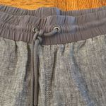 Athleta Linen blend Gray Athletic Shorts with Elastic Waistband size 6 Photo 1