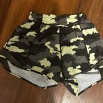 Lululemon Hotty Hot Shorts 4” Photo 1
