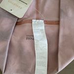 Fabletics High-Waisted Powerhold 7/8 Legging in Pink Marble Photo 7