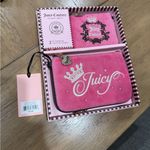 Juicy Couture  Pink Wristlet Set NWT Photo 1