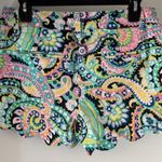 Crown & Ivy Shelby Sz 4 Floral Paisley Pink Green Blue Scalloped Stretch Shorts Photo 1