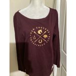 Talbots  Womens Burgundy Long Sleeve Equestrian Club Graphic T Shirt Size M Photo 1