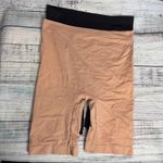 BCBGMAXAZRIA  Shape Wear 2 pc Black & Tan Shorts 2x Photo 1