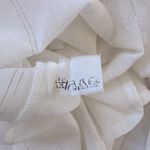 Shin Jia Shing Ivory Embroidered Long Sleeve Collared Button Down Blouse White Photo 7